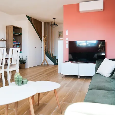 Maison Joliment Decoree Quartier Gare - 8 Personnes Vakantiehuis *