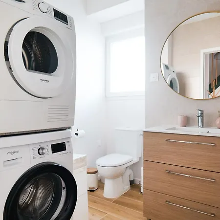 Maison Joliment Decoree Quartier Gare - 8 Personnes *