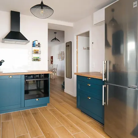 Maison Joliment Decoree Quartier Gare - 8 Personnes Vakantiehuis *